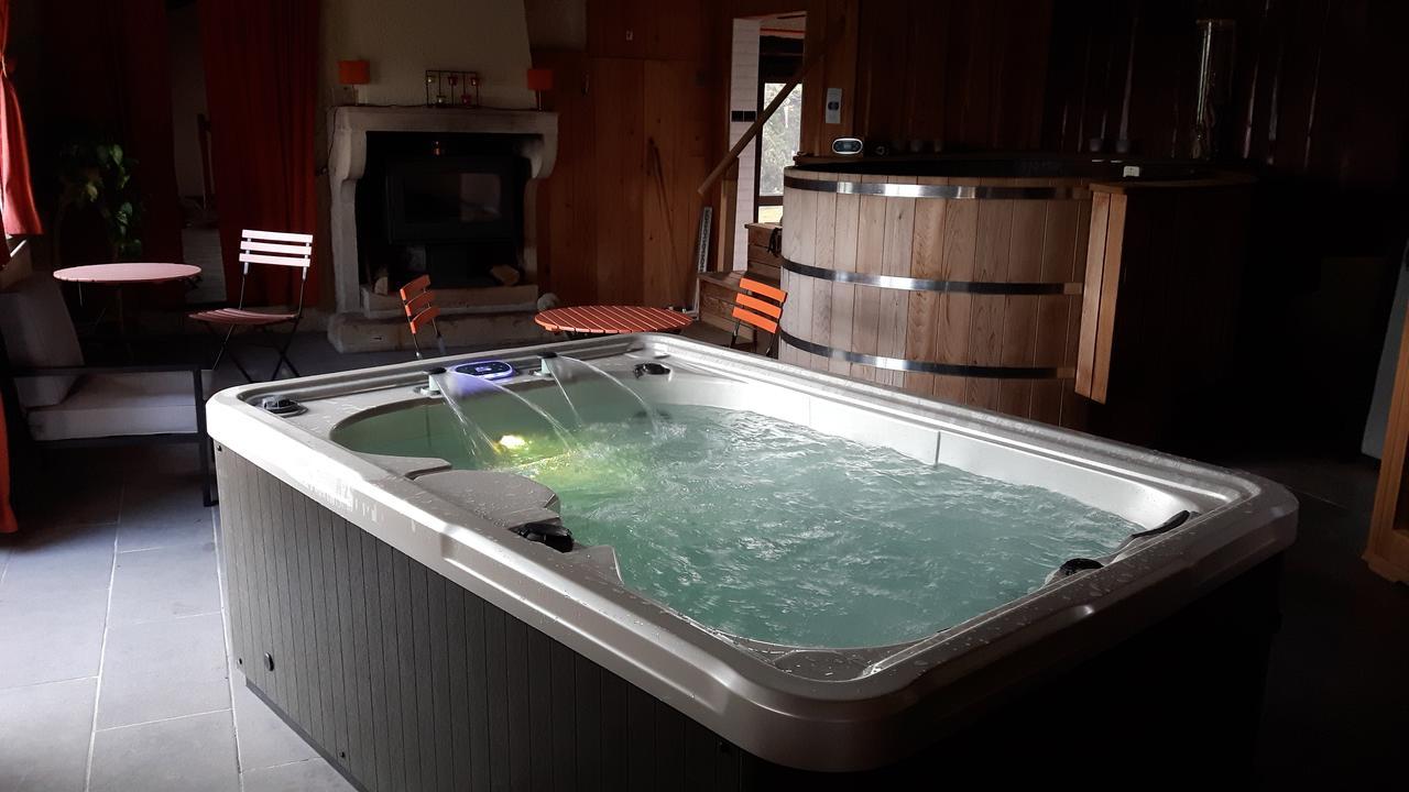 Spa Du Hameau De Bonnevay Marchampt Zewnętrze zdjęcie